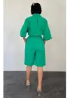 Omarı Rahat ve Şık Yeşil Kısa Kollu Set