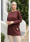 Omarı Detaylı Kahve Arma Tunik - Zarif ve Şık Tasarım