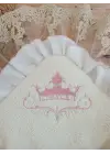 Sofistike Taç Nakışlı Güpür Unisex Kundak Bebek Battaniyesi