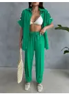 Omarı Yeşil Omuz Sıralı Bluz ve Panseli Pantolon Takım