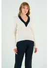 Omarı Bayan V Yaka Triko Kazak - Krem-Siyah
