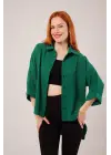 Omarı Zümrüt Yeşili Gömlek Kol Katlama Detayıyla Şıklık