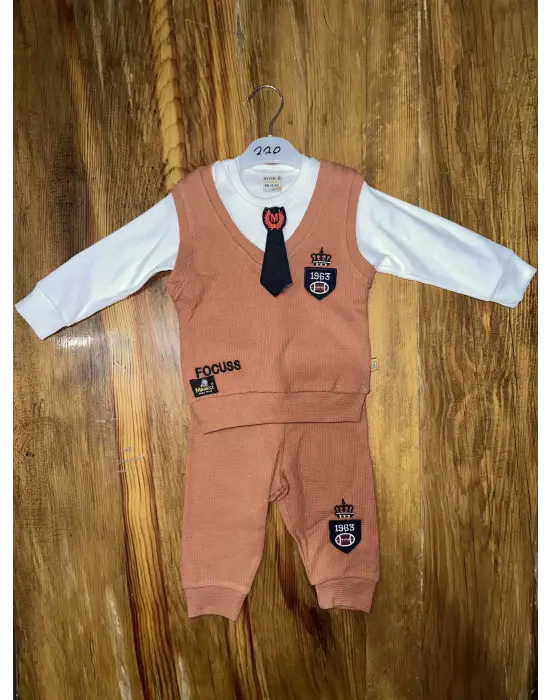 Omarı Modern ve Şık Bebek Takımı