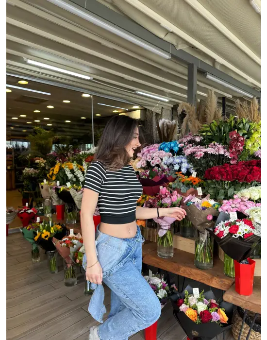 Omarı Trend Çizgili Manşetli T-Shirt