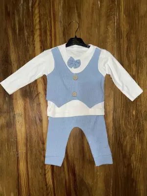 Omarı Mavi Beyaz Papyonlu Bebek Takımı 3-12 Ay
