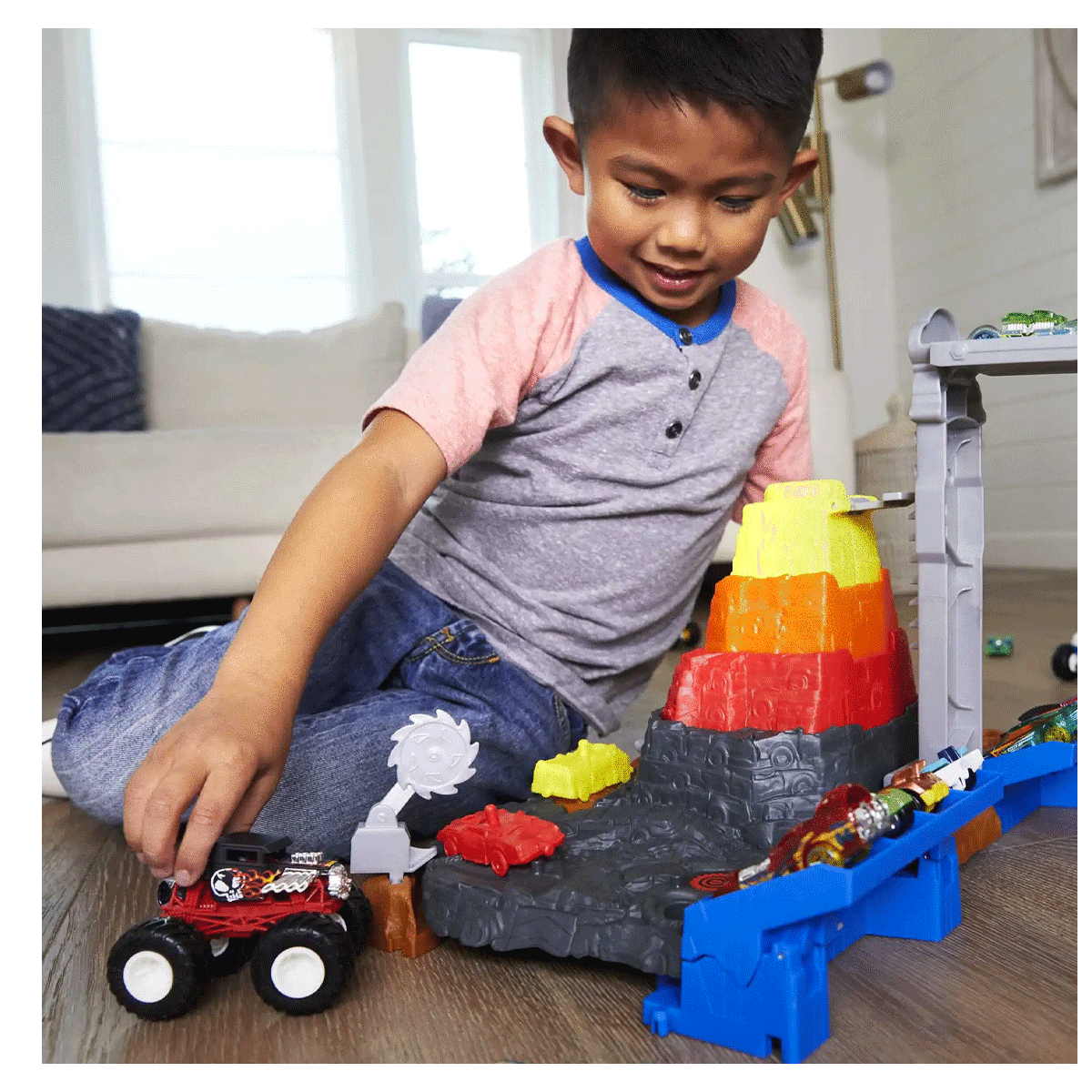 Omarı Monster Trucks Çarpışma Arenası