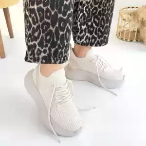 Bej Triko Bağcıklı Spor Ayakkabı