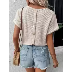 Kadın Kısa Kollu V Yaka Sırt Düğme Detay Triko Bluz