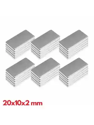 Kaliteli ve Güçlü Neodyum Mıknatıs Seti - 20 Adet Köşeli N35 Nikel Kaplamalı 20x10x2 Mm