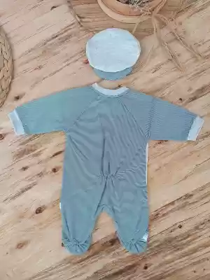 Etkileyici Papyon Detaylı Lacivert Bebek Tulumu