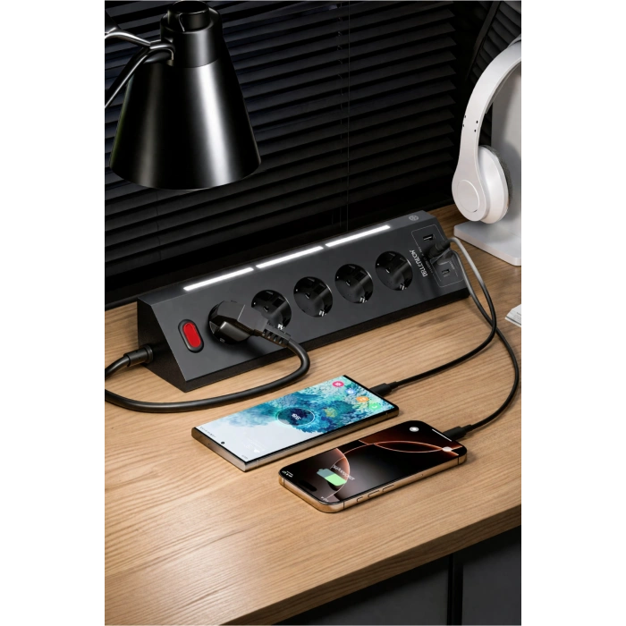 Fulltech Ftr-26 5Li Akım Korumalı Priz 2 USB-A, 2 USB-C, 3 Kademeli Gece Lambası, 2 Metre Kablo