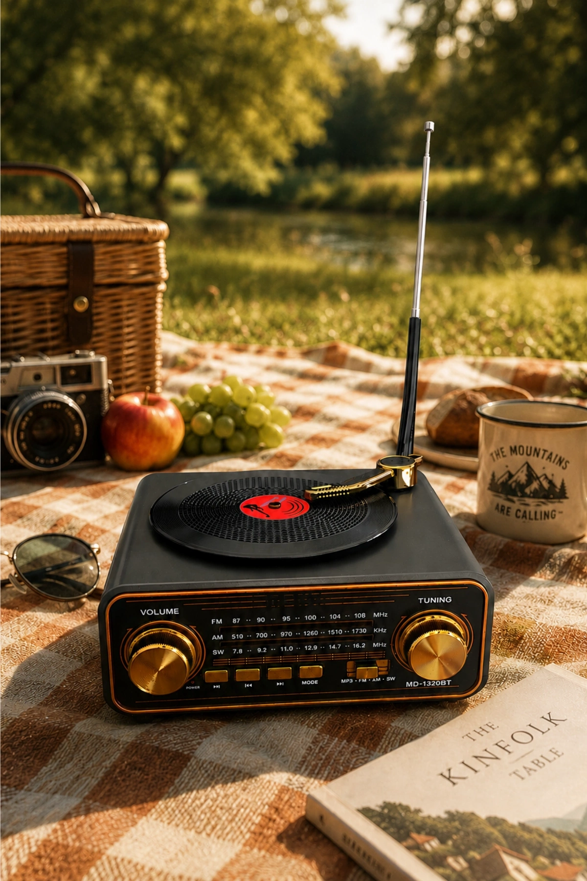 Meier MD-1320BT Siyah Nostaljik Görünümlü Bluetooth Hoparlör ve 3 Bantlı Şarjlı Radyo