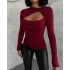 Bordo Burgu Detaylı Dekolteli Parmak Geçirmeli Body Bluz