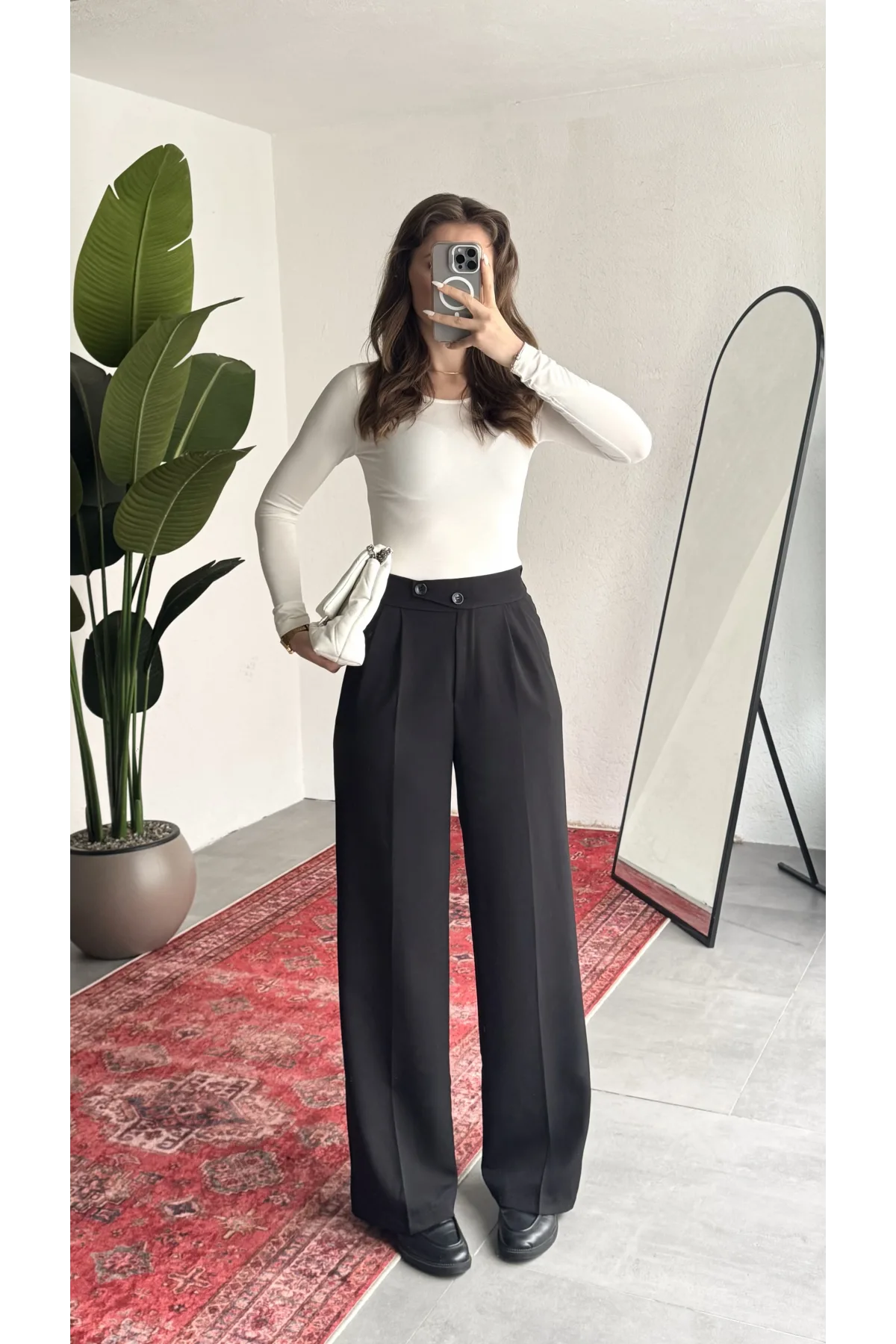 Kadın Siyah Yüksek Bel Pileli Bol Paça Beli Lastikli Kore Model Kumaş Pantolon