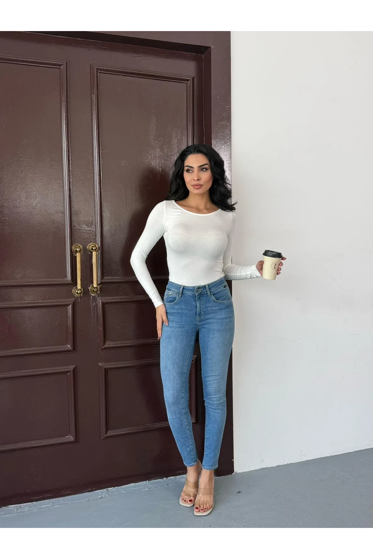 Kadın Açık Yaka Uzun Kollu Basic Body Bluz Beyaz