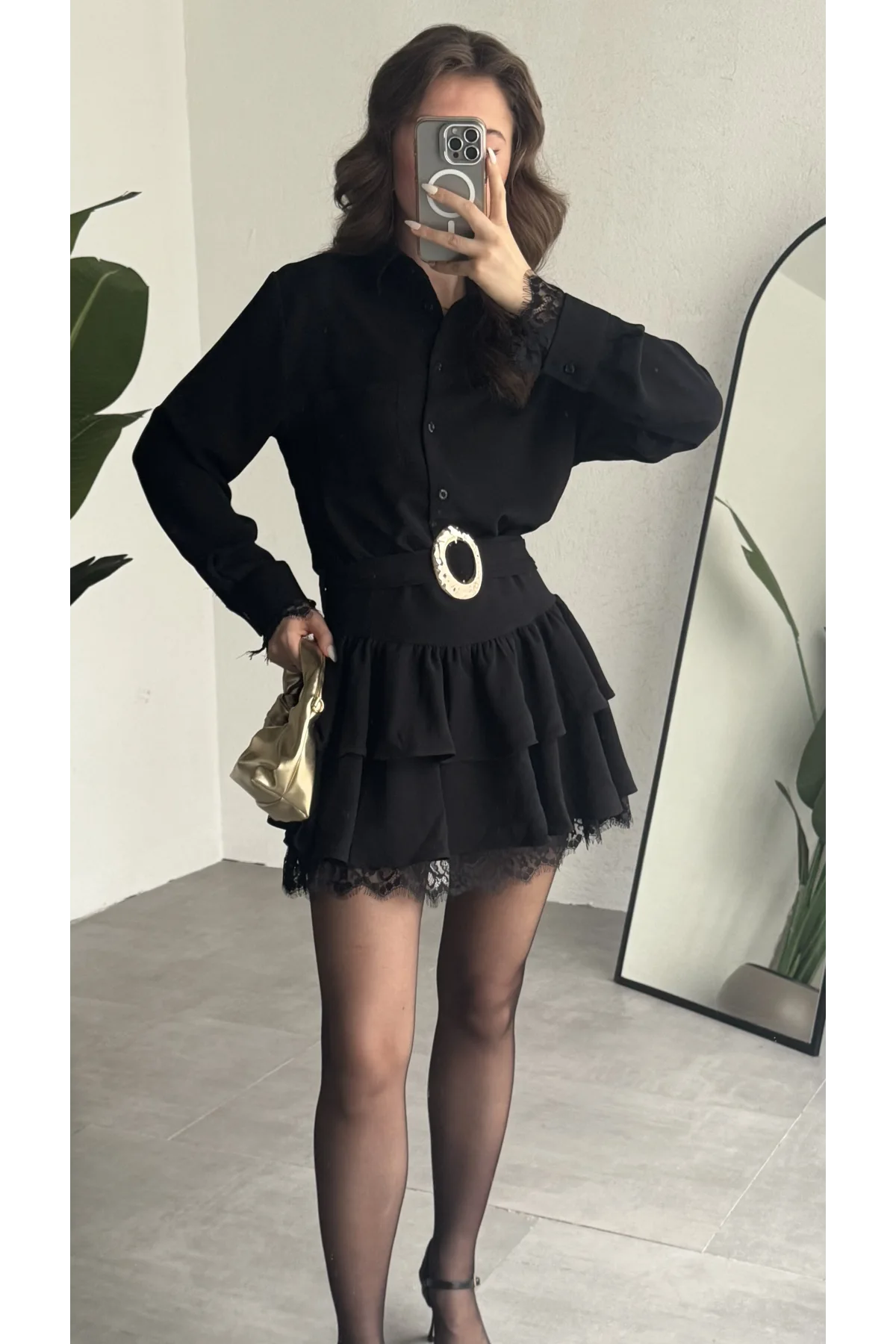Kadın Siyah Kemer Detaylı Volanlı Gömlek Yaka Dantel Detaylı Mini Elbise