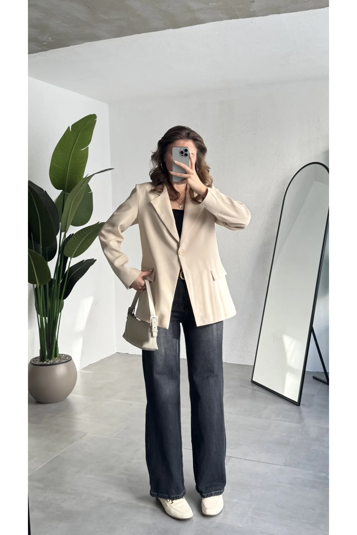 Kadın Krem Oversize Blazer Ceket Tek Düğmeli Klasik Ofis Ceketi Şık Günlük Kumaş Ceket