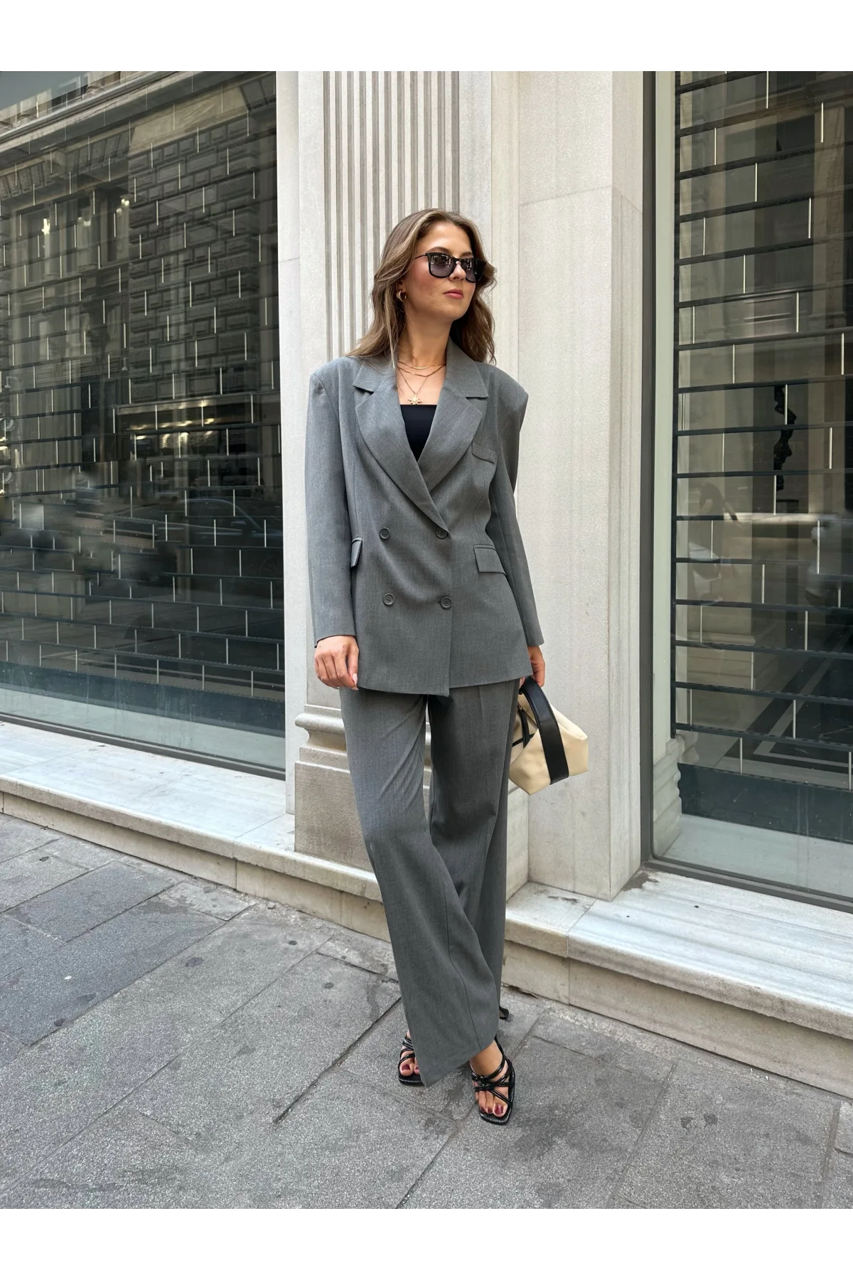 Kadın Gri Oversize Kruvaze Blazer Ceket Çift Düğmeli Ofis Şık Klasik Ceket