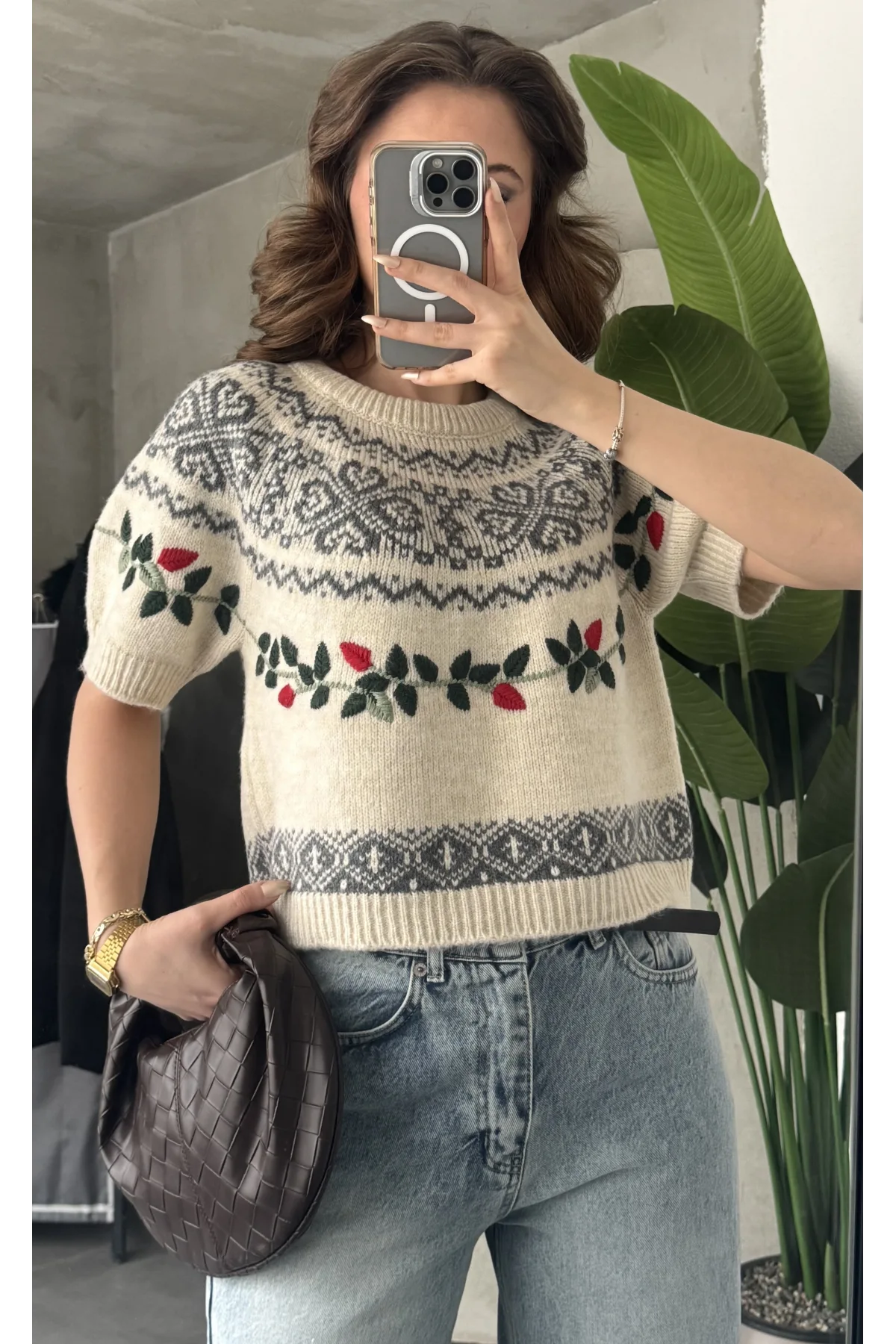 Kadın Ekru Nakışlı Crop Triko Kazak Desenli Kısa Kol Yumuşak Dokulu Vintage