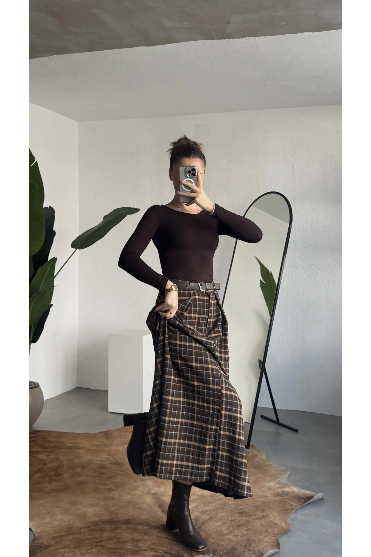 Kadın Kahve Ekoseli Maxi Boy Kemerli Uzun Etek Kadın Yüksek Bel Pileli