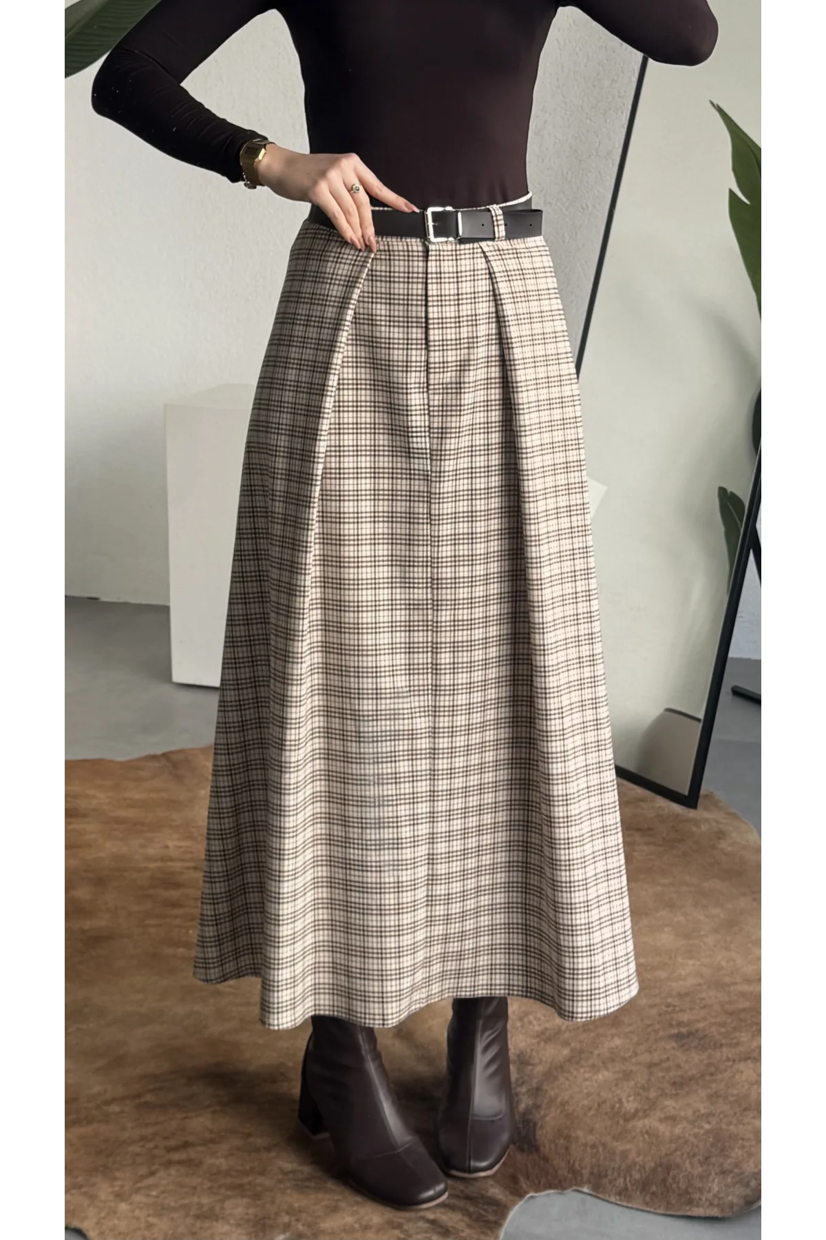 Kadın Krem Ekoseli Maxi Boy Kemerli Uzun Etek Kadın Yüksek Bel Pileli