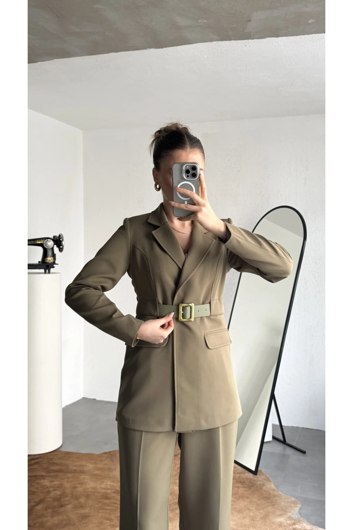 Kadın Haki Blazer Ceket Pantolon Takım Kemer Detaylı