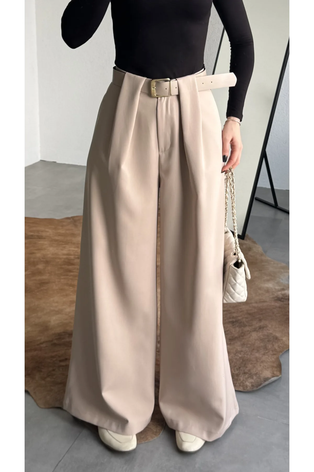 Kadın Krem Gizli Kemerli Ekstra Bol Wide Leg Pantolon Yüksek Bel