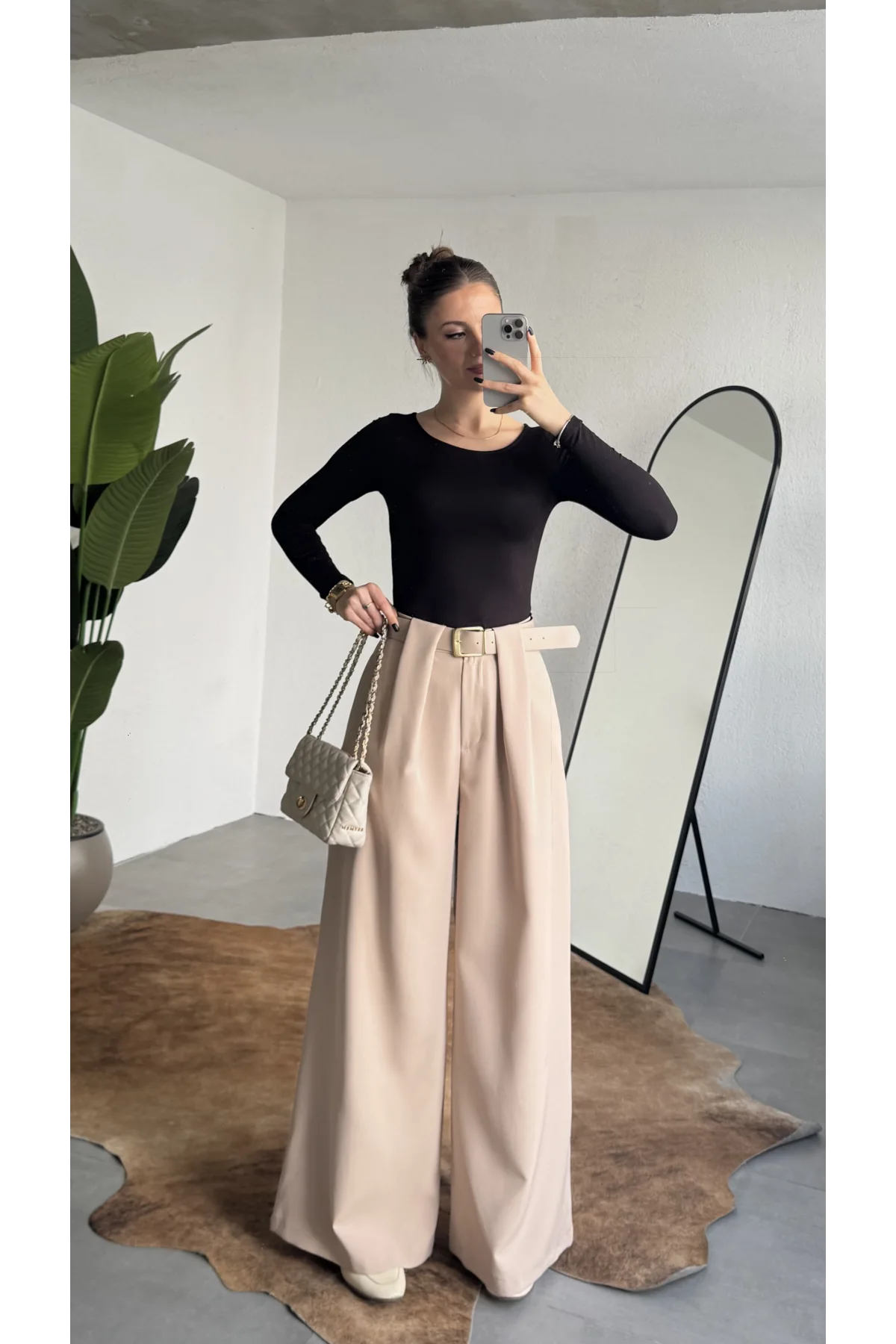 Kadın Krem Gizli Kemerli Ekstra Bol Wide Leg Pantolon Yüksek Bel