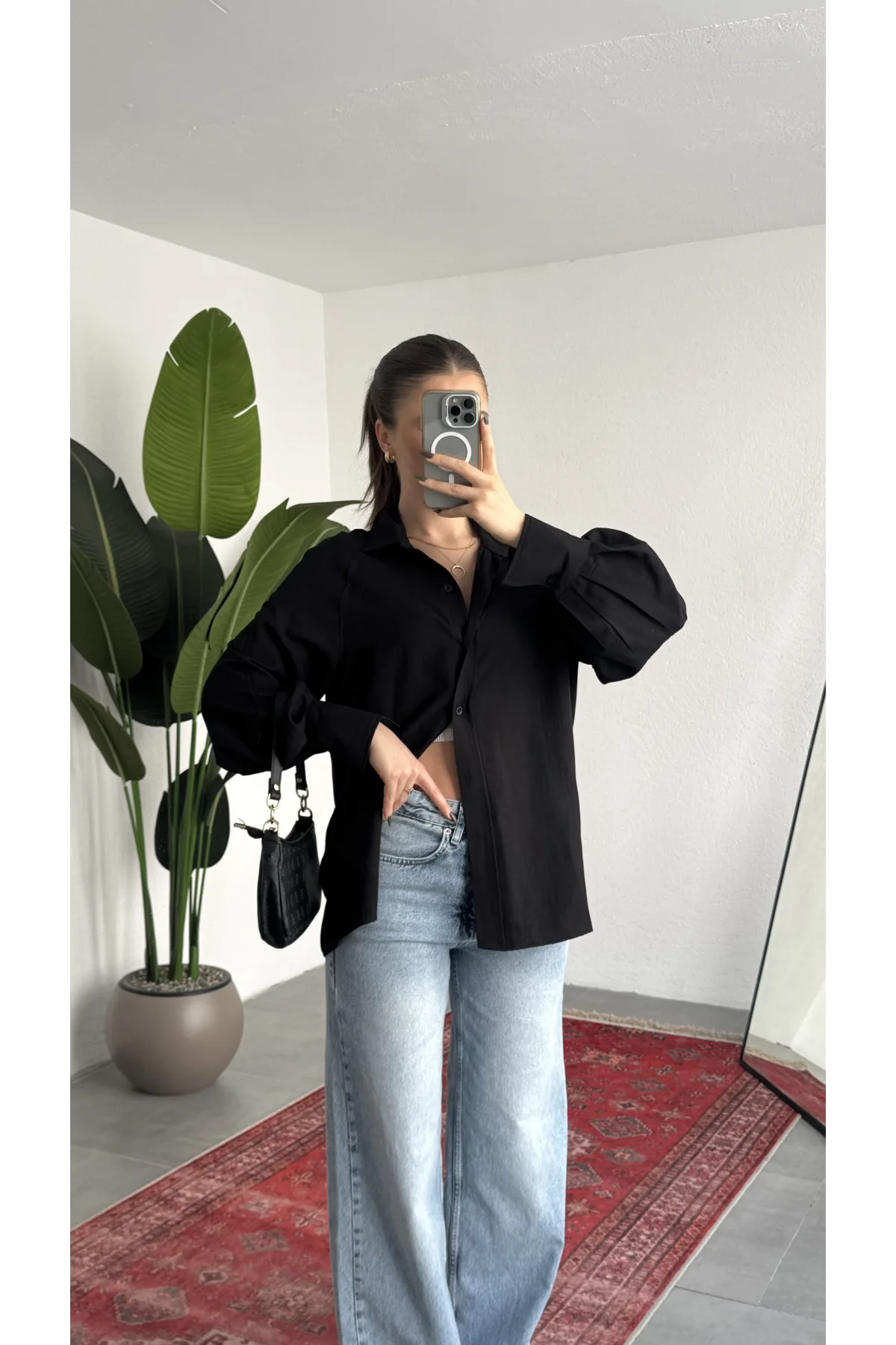 Kadın Siyah Oversize Modal Tensel Kumaş Gömlek Uzun Kollu Salaş Kesim Düğmeli Günlük Şık Gömlek