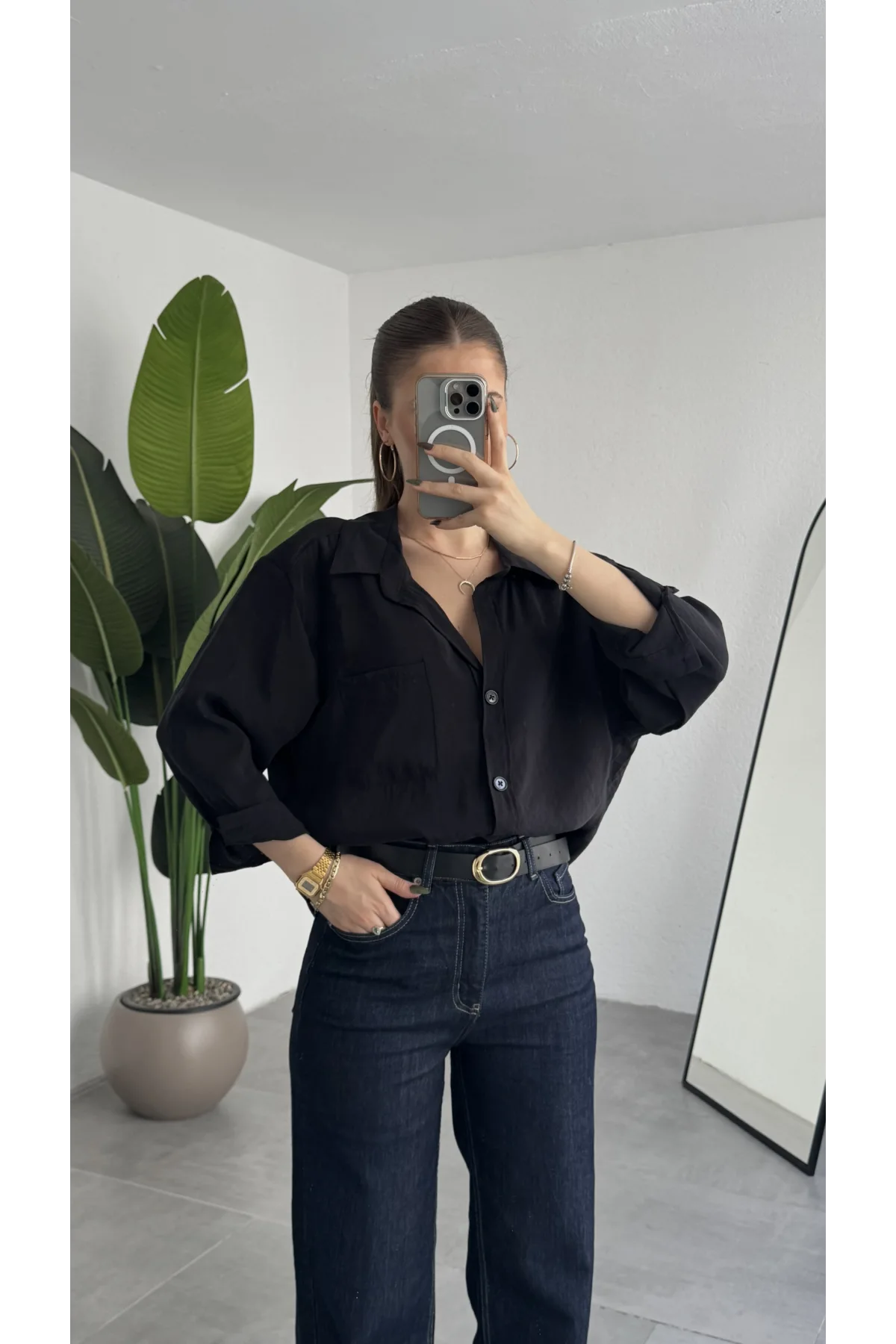 Kadın Siyah Oversize Gömlek Cepli Uzun Kollu Düğmeli Salaş Kesim Günlük & Ofis Şık