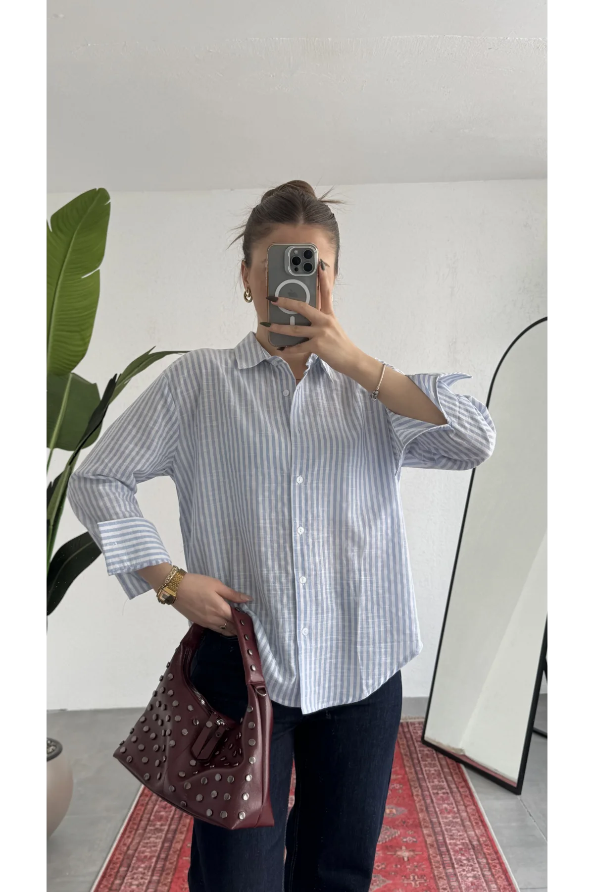 Kadın İnce Mavii Çizgili Oversize Bel Hızası Salaş Kesim Uzun Kollu Ofis Gömlek