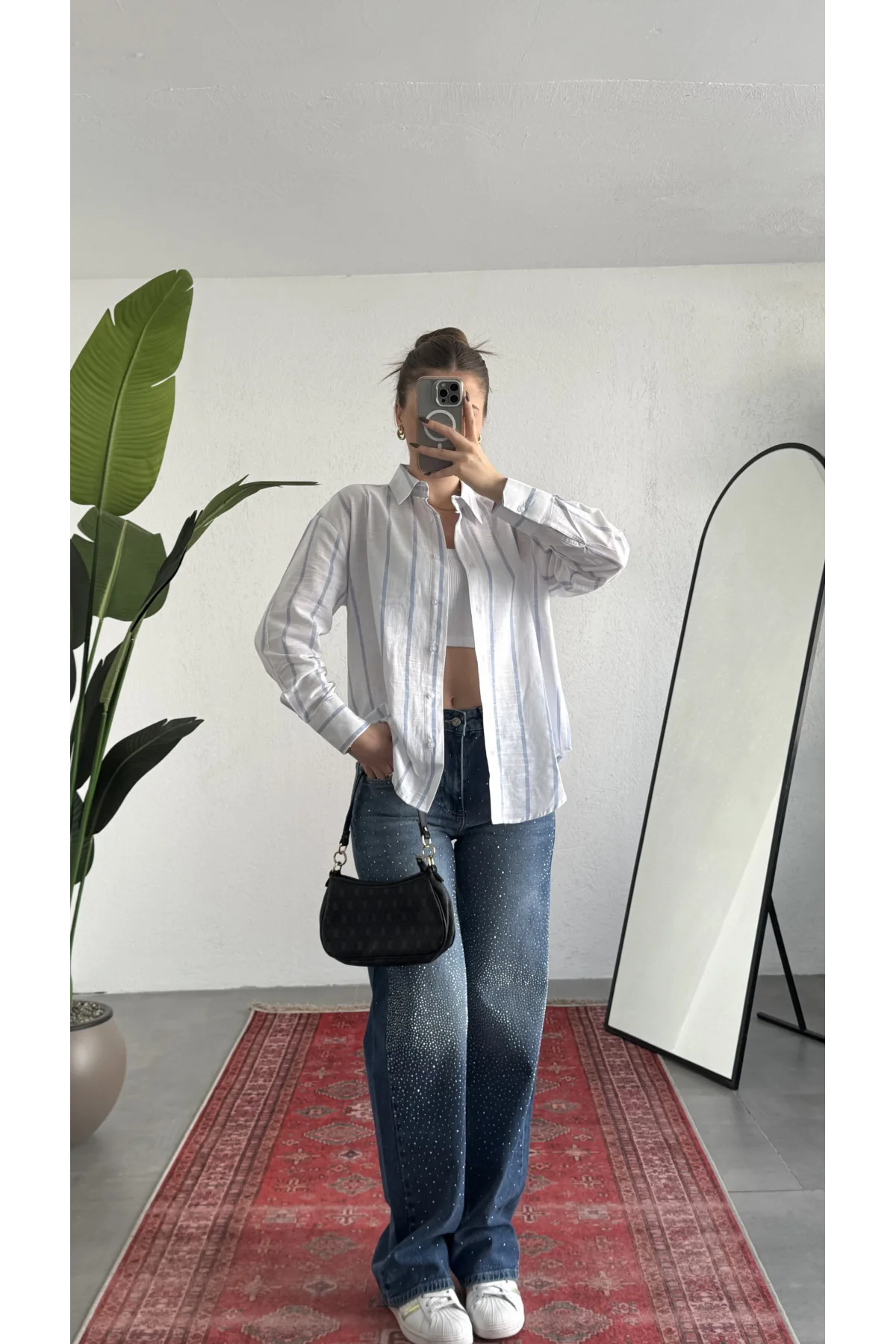 Kadın Kalın Mavi Çizgili Oversize Bel Hızası Salaş Kesim Uzun Kollu Ofis Gömlek