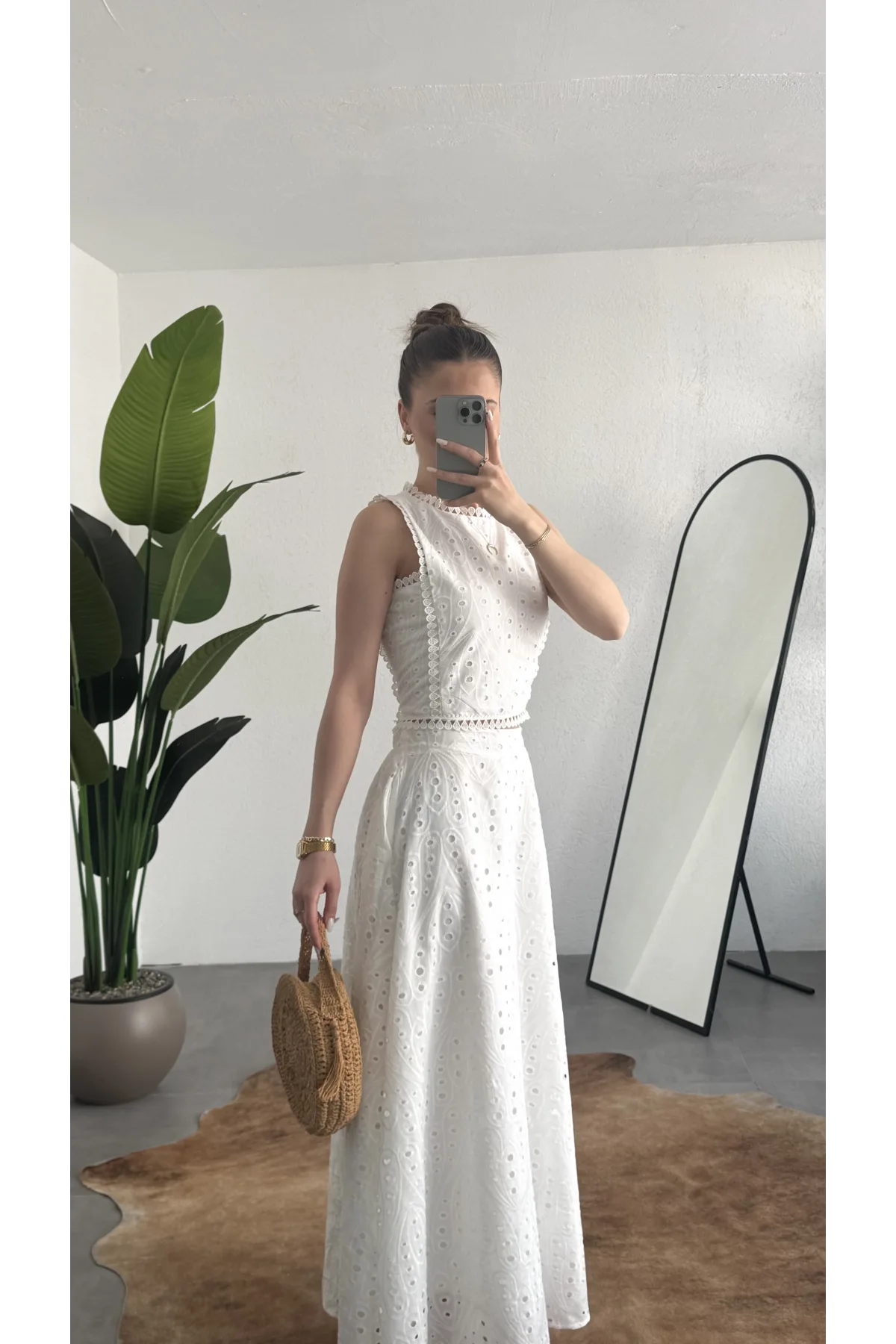 Kadın Beyaz Fisto İşlemeli Dantelli Astarlı Crop Bluz & Midi Etek Takım Yazlık Şık Kadın 2’li Set