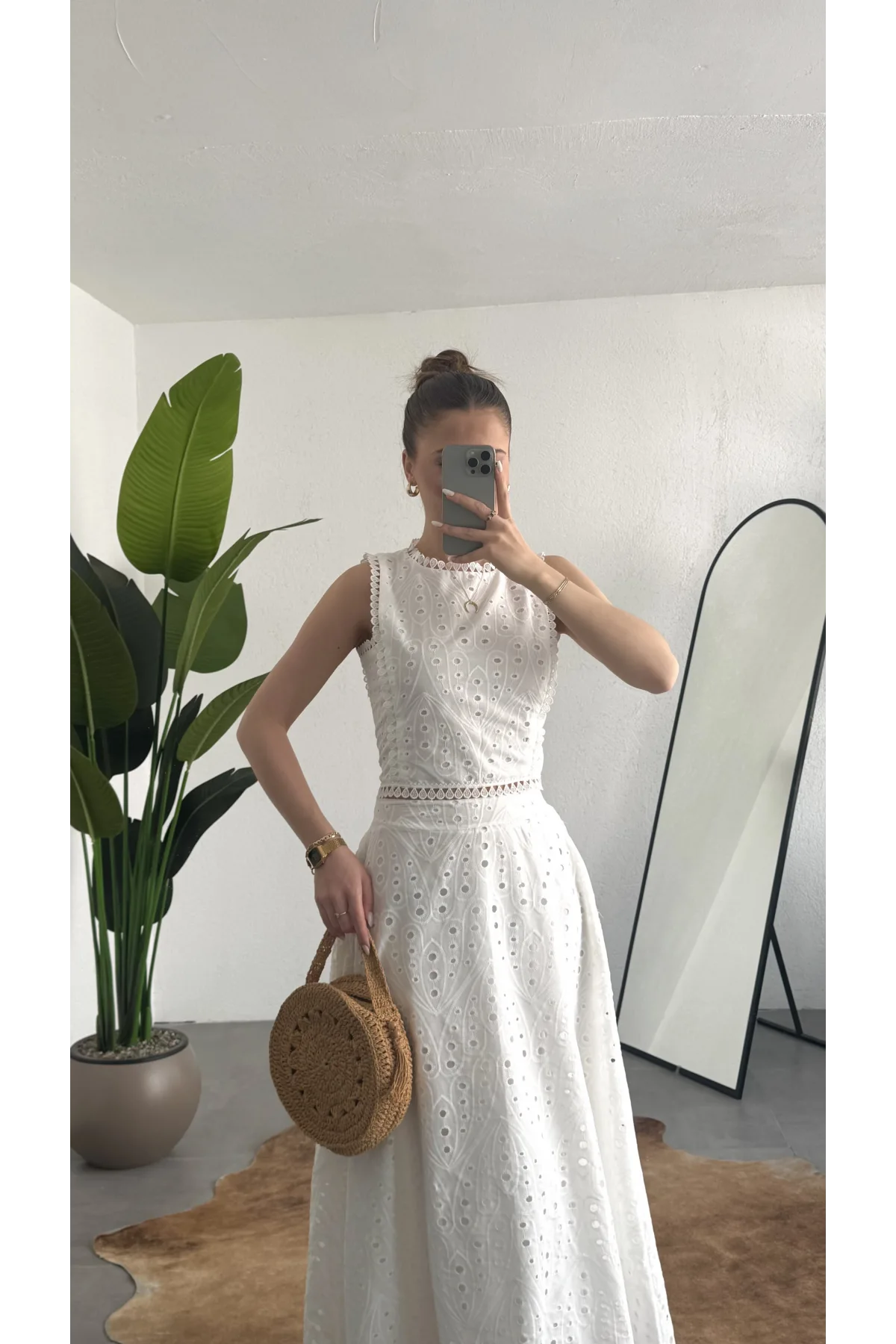 Kadın Beyaz Fisto İşlemeli Dantelli Astarlı Crop Bluz & Midi Etek Takım Yazlık Şık Kadın 2’li Set