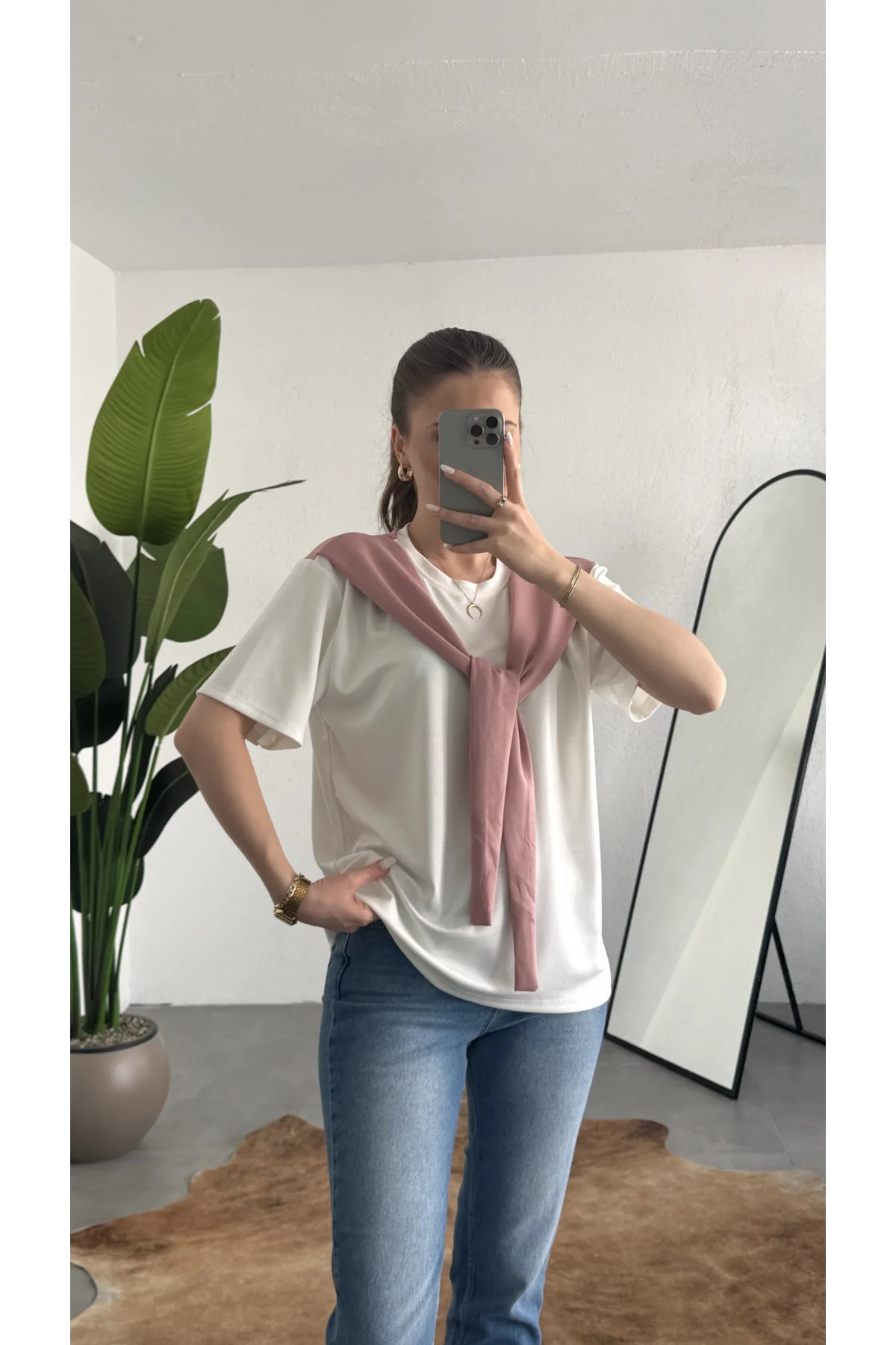 Kadın Beyaz Şal Detaylı Oversize Basic Kadın Tişört Bluz Pembe Bağlamalı Casual Model