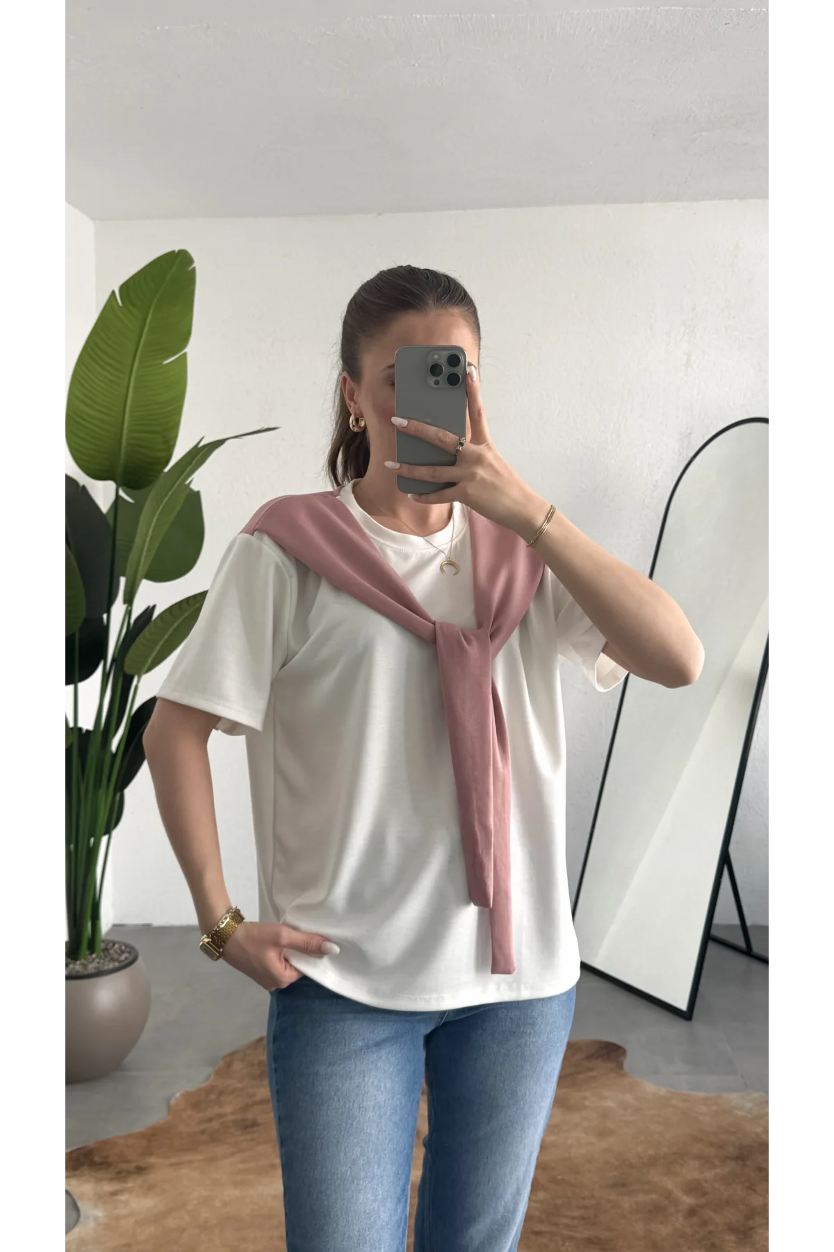 Kadın Beyaz Şal Detaylı Oversize Basic Kadın Tişört Bluz Pembe Bağlamalı Casual Model