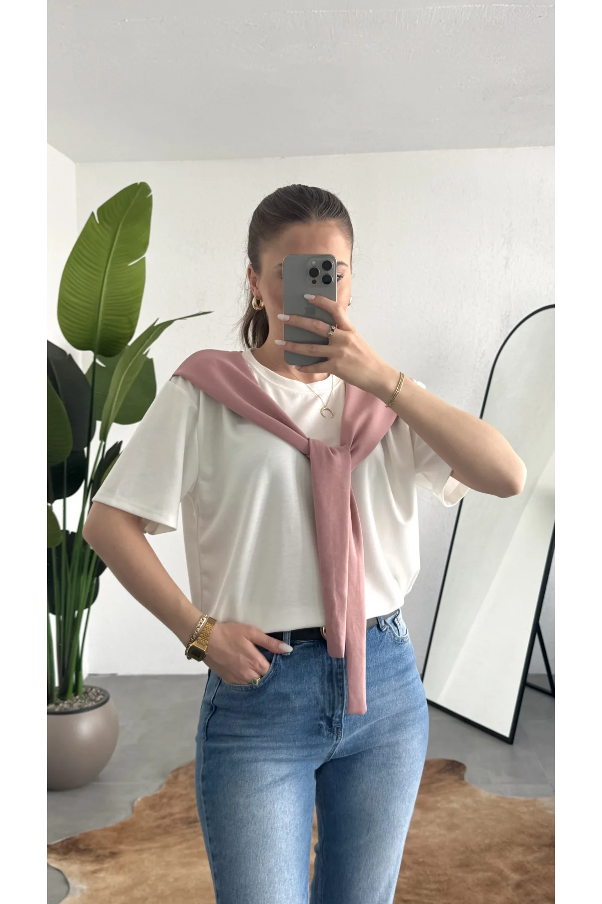 Kadın Beyaz Şal Detaylı Oversize Basic Kadın Tişört Bluz Pembe Bağlamalı Casual Model