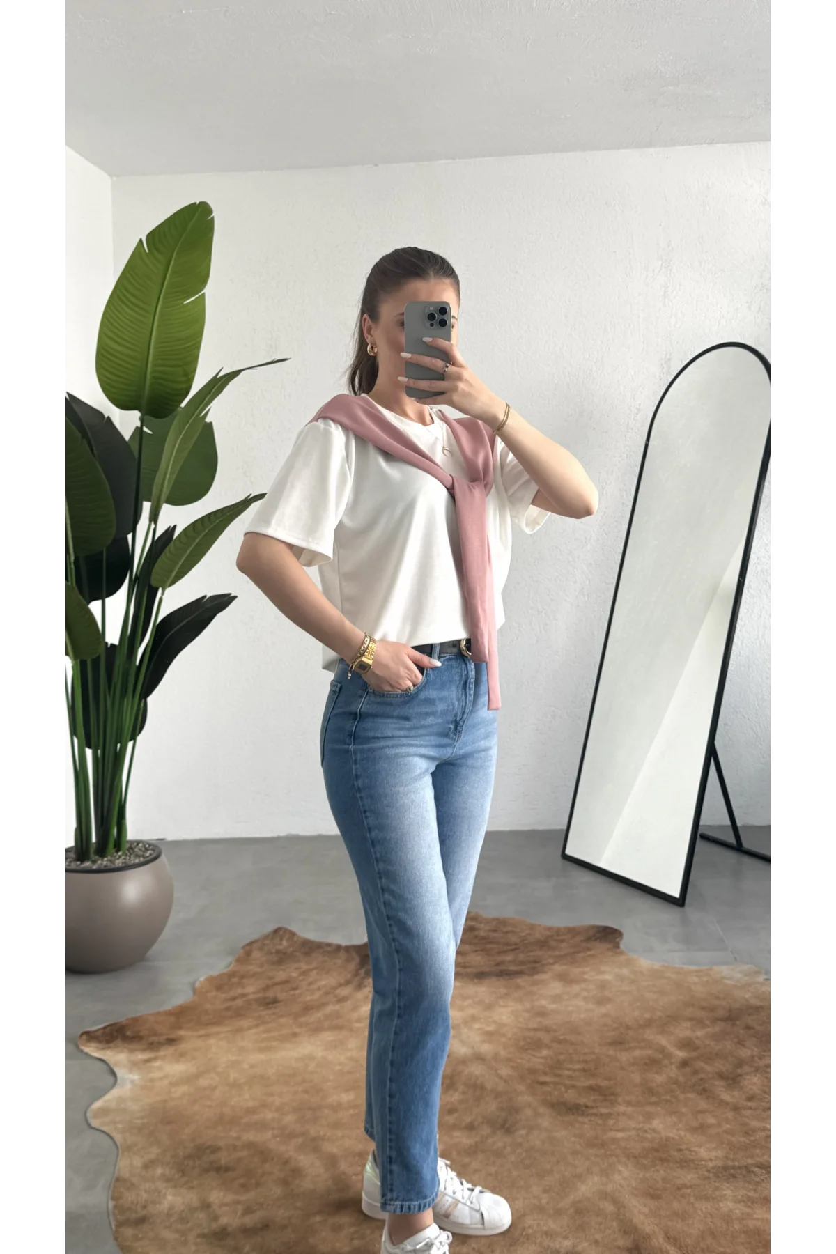 Kadın Beyaz Şal Detaylı Oversize Basic Kadın Tişört Bluz Pembe Bağlamalı Casual Model