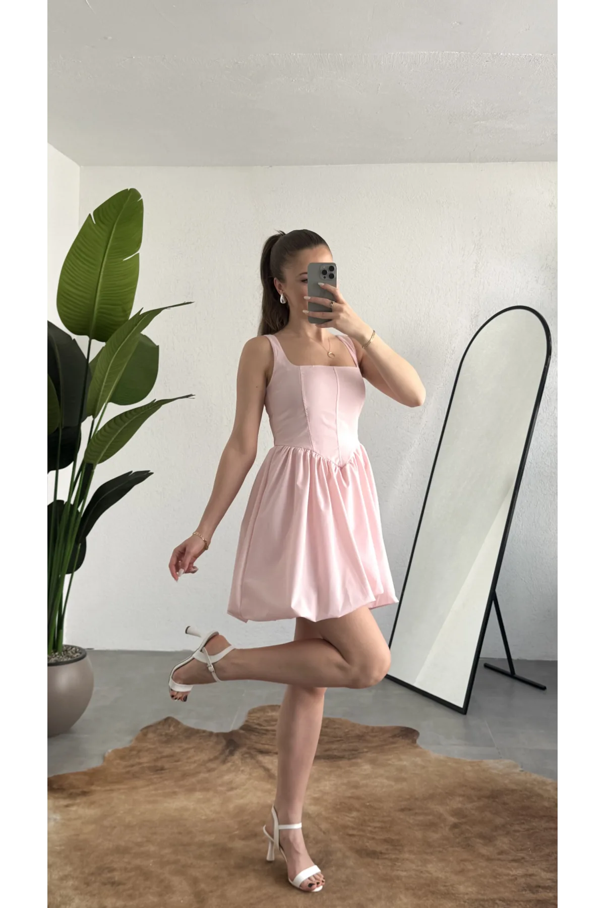 Kadın Pembe Kare Yaka Korse Formlu Balon Etek Mini Elbise Şık Davet Mezuniyet Elbisesi