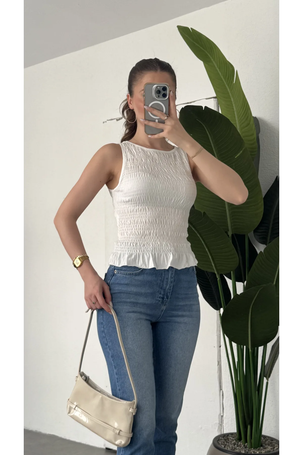 Kadın Beyaz Gipeli Kolsuz Bluz Bisiklet Yaka Esnek Fit Yazlık Crop Bluz