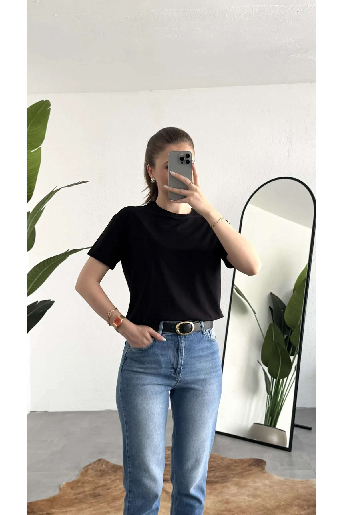 Kadn Siyah Bisiklet Yaka Kısa Kollu Full Likralı Esnek Bluz Body