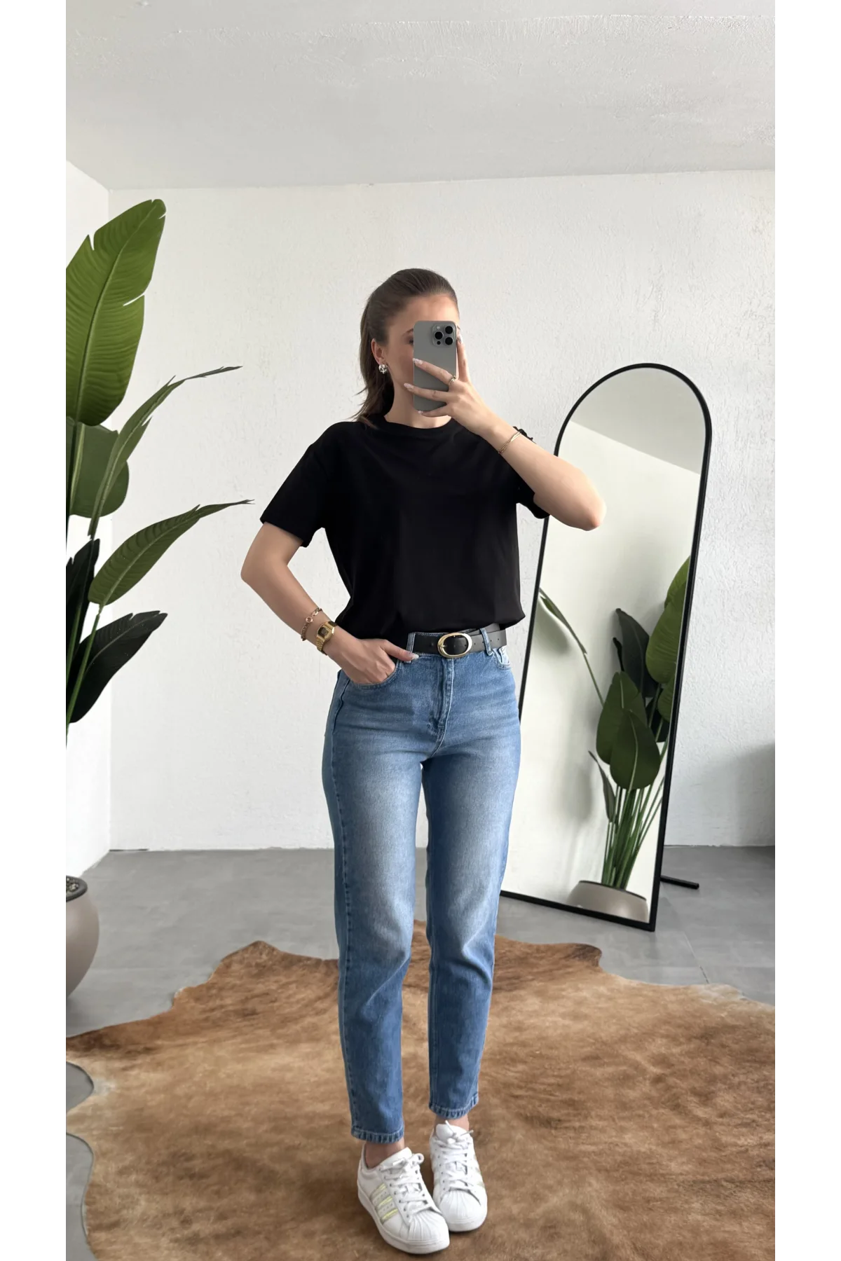 Kadn Siyah Bisiklet Yaka Kısa Kollu Full Likralı Esnek Bluz Body