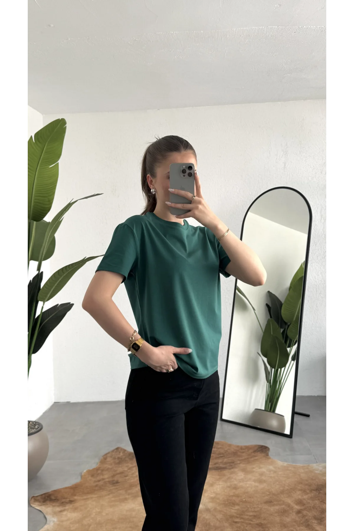 Kadn Koyu Yeşil Bisiklet Yaka Kısa Kollu Full Likralı Esnek Bluz Body