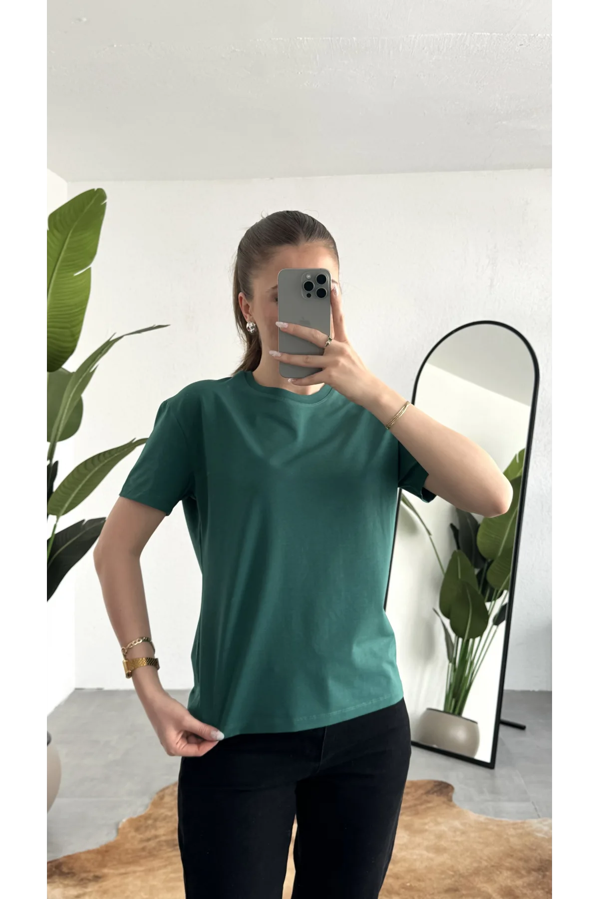 Kadn Koyu Yeşil Bisiklet Yaka Kısa Kollu Full Likralı Esnek Bluz Body