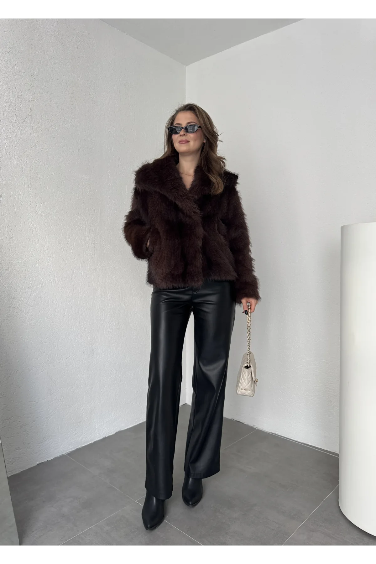 Acı Kahve Şal Yaka Jakarlı Çıt Çıtlı Cepli Geniş Kalıp Lolita Kürk