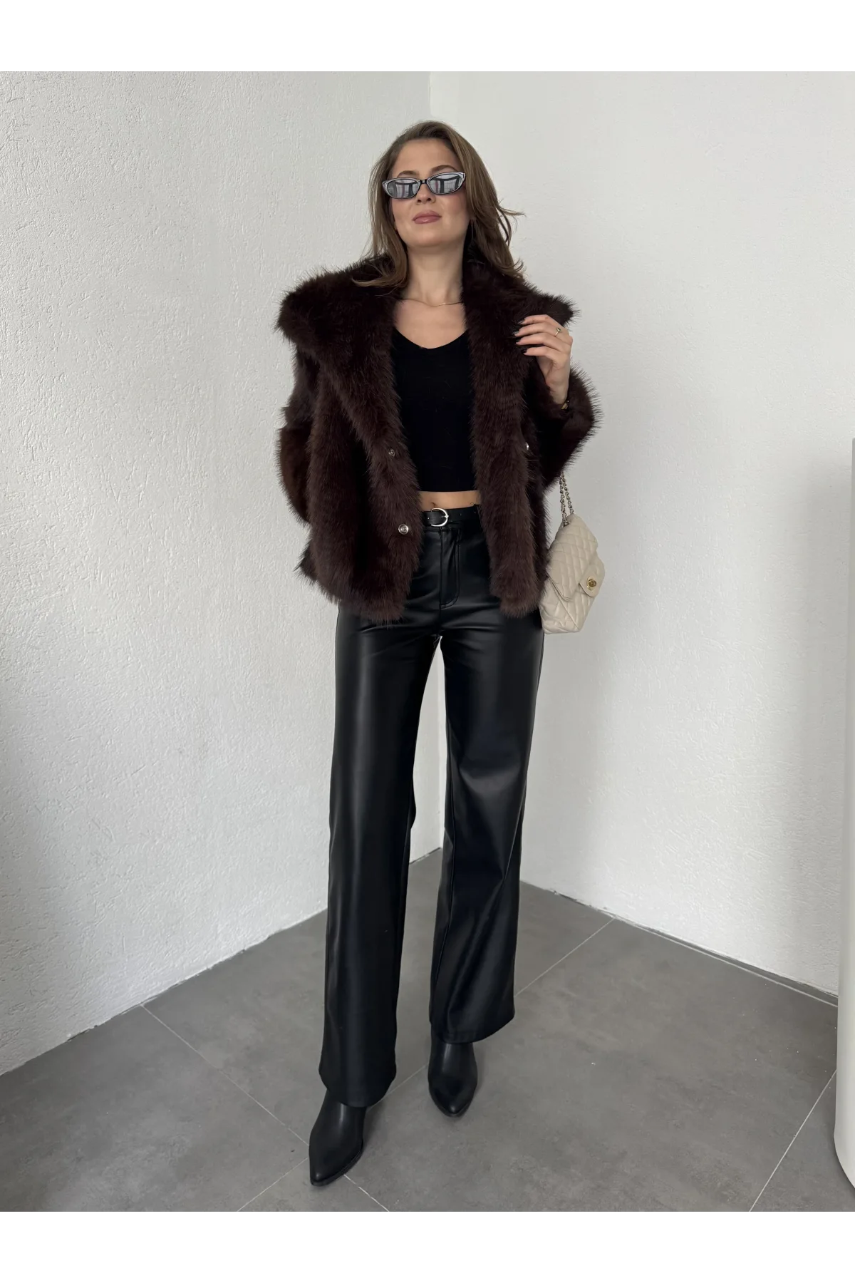 Acı Kahve Şal Yaka Jakarlı Çıt Çıtlı Cepli Geniş Kalıp Lolita Suni Kürk