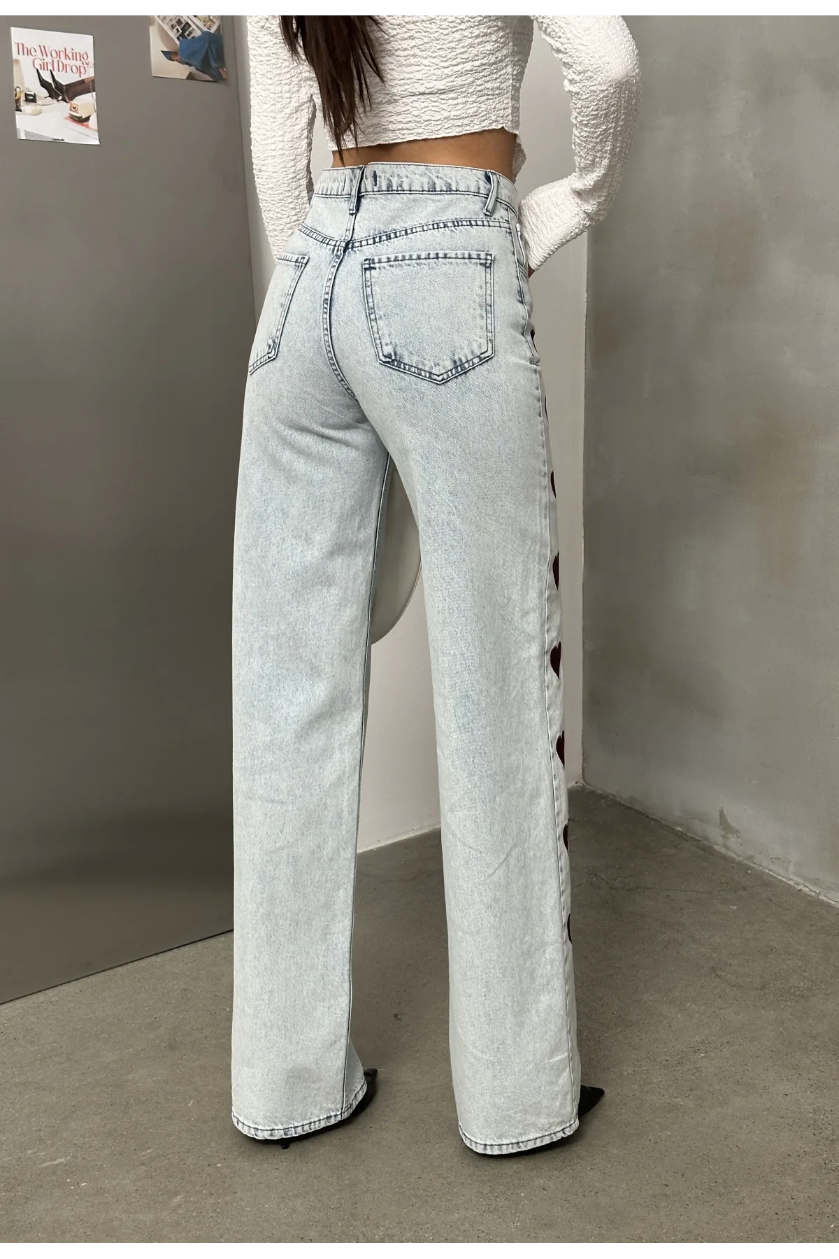 Açık Mavi Kalp İşlemeli Yıkamalı Baggy Geniş Paça Yüksek Bel Oturtmalı Jean Kot Pantolon