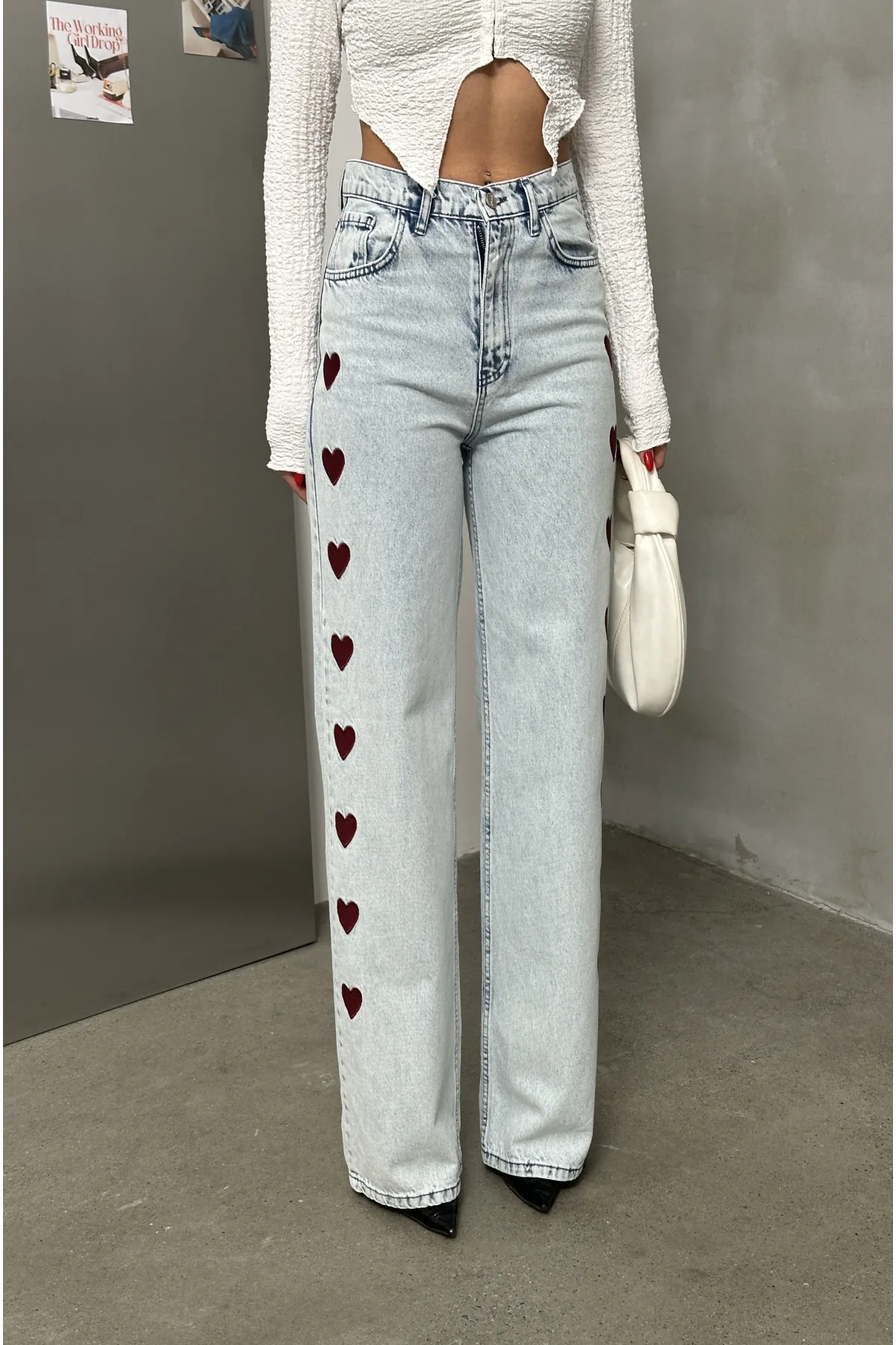 Açık Mavi Kalp İşlemeli Yıkamalı Baggy Geniş Paça Yüksek Bel Oturtmalı Jean Kot Pantolon