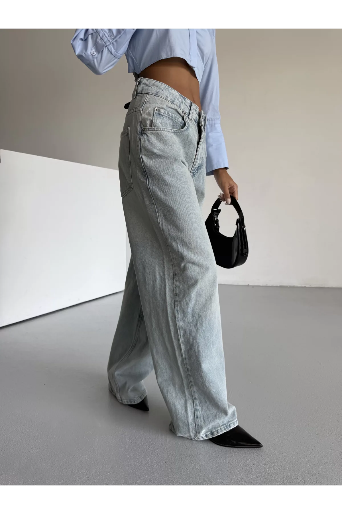 Açık Mavi Yıkamalı Baggy Geniş Paça Yüksel Bel Oturtmalı Jean Kot Pantolon