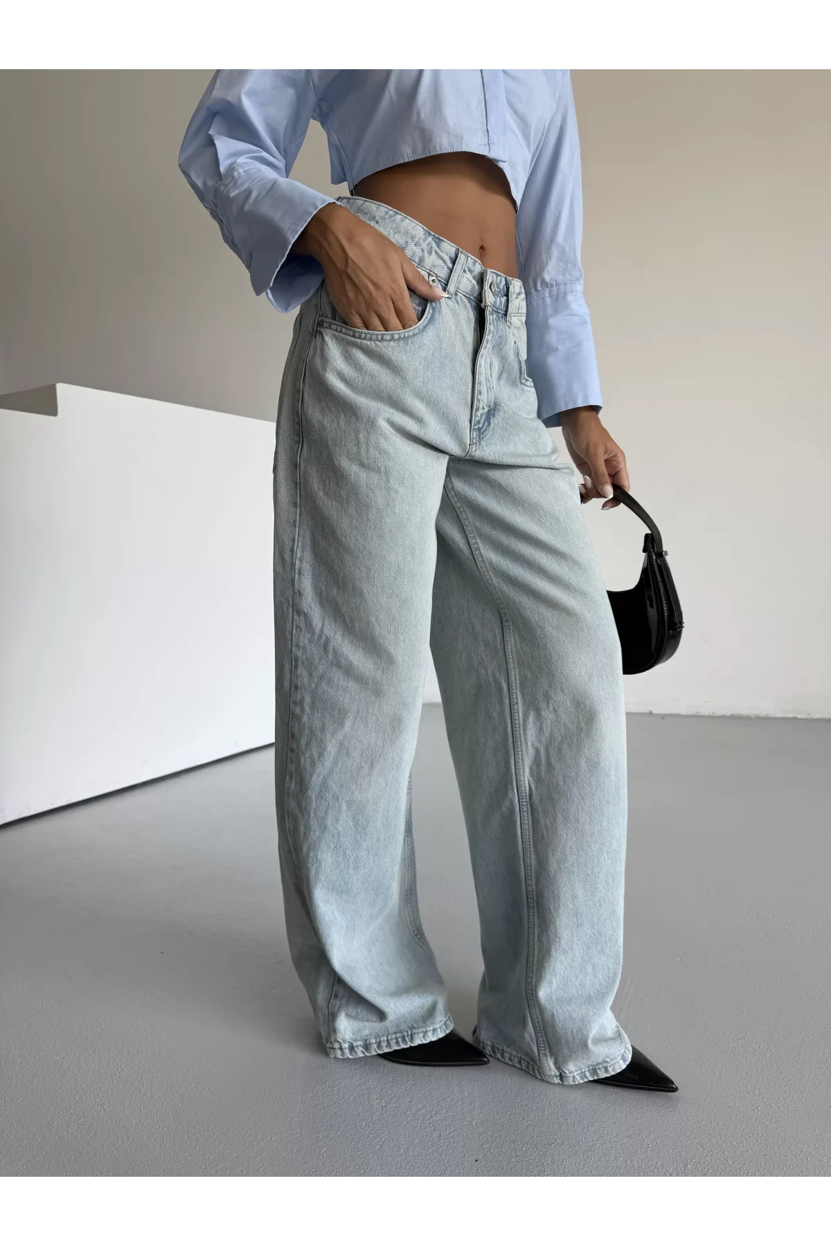 Açık Mavi Yıkamalı Baggy Geniş Paça Yüksel Bel Oturtmalı Jean Kot Pantolon